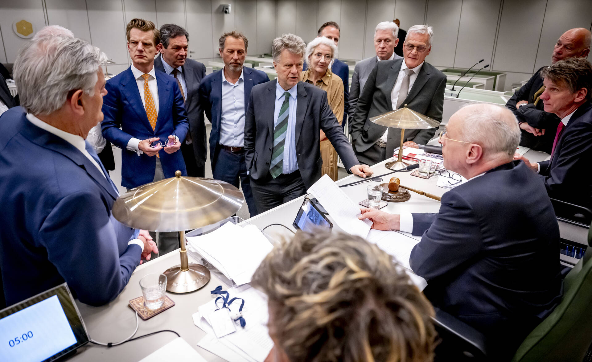 Overleg tijdens een schorsing van het debat
