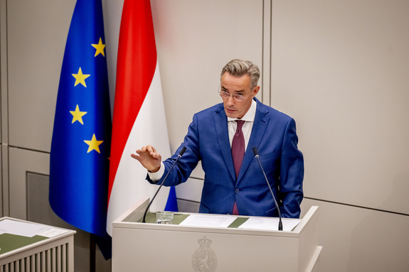 Senator Van de Sanden 