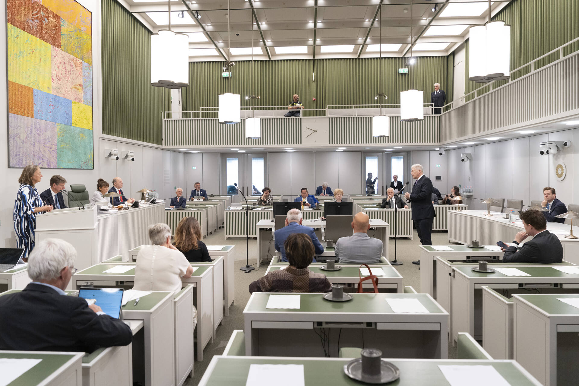 De Kamer tijdens het plenaire debat over het Luchthavenverkeerbesluit Schiphol op 29 september 2026