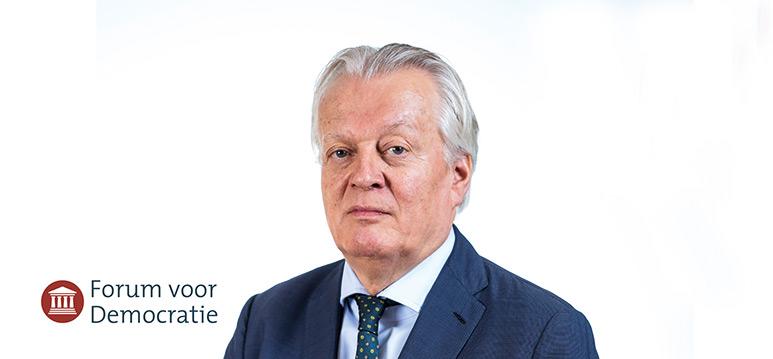 foto van Drs. R.J. Dekker