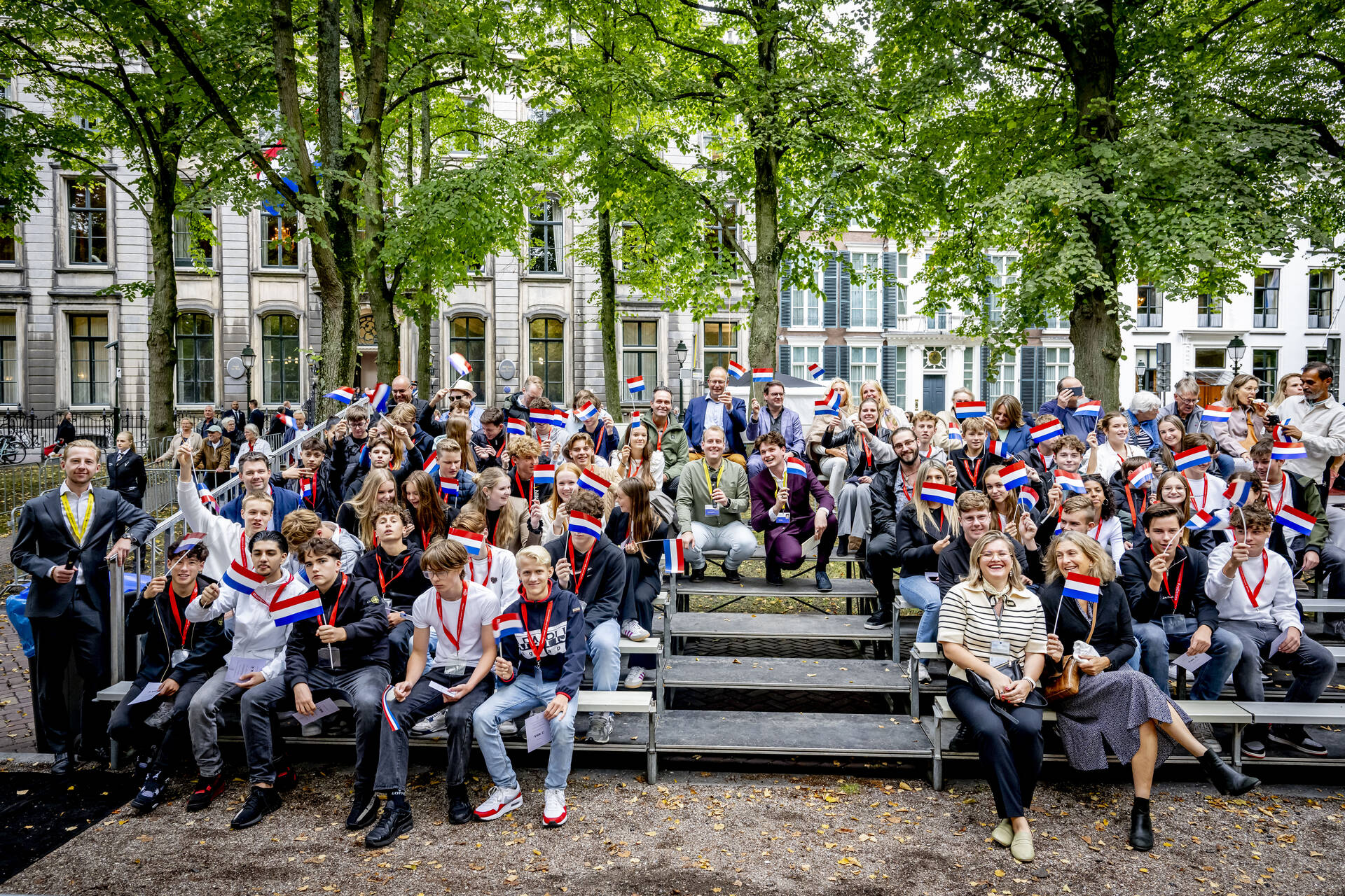 Publiek langs de route op Prinsjesdag 2024